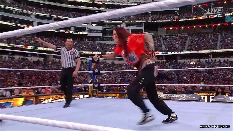 WWE_WrestleMania_39_Saturday_720p_WEB_h264-HEEL_mp4_006099920.jpg
