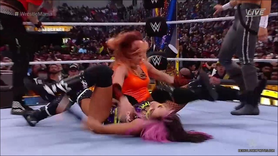 WWE_WrestleMania_39_Saturday_720p_WEB_h264-HEEL_mp4_006109520.jpg
