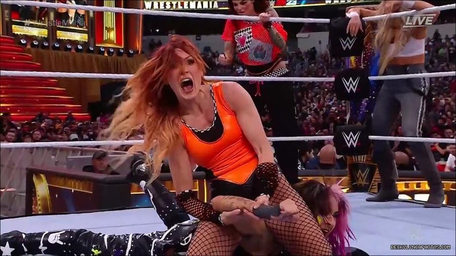 WWE_WrestleMania_39_Saturday_720p_WEB_h264-HEEL_mp4_006115520.jpg