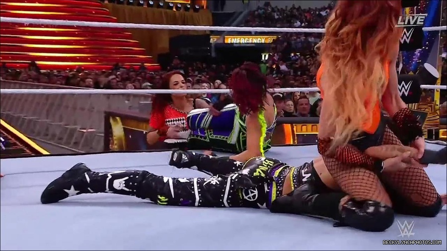 WWE_WrestleMania_39_Saturday_720p_WEB_h264-HEEL_mp4_006121120.jpg