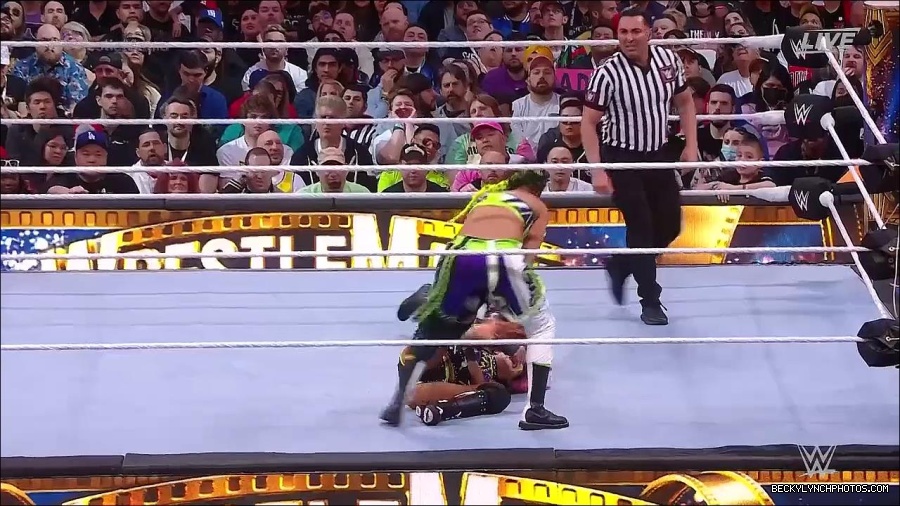 WWE_WrestleMania_39_Saturday_720p_WEB_h264-HEEL_mp4_006133920.jpg