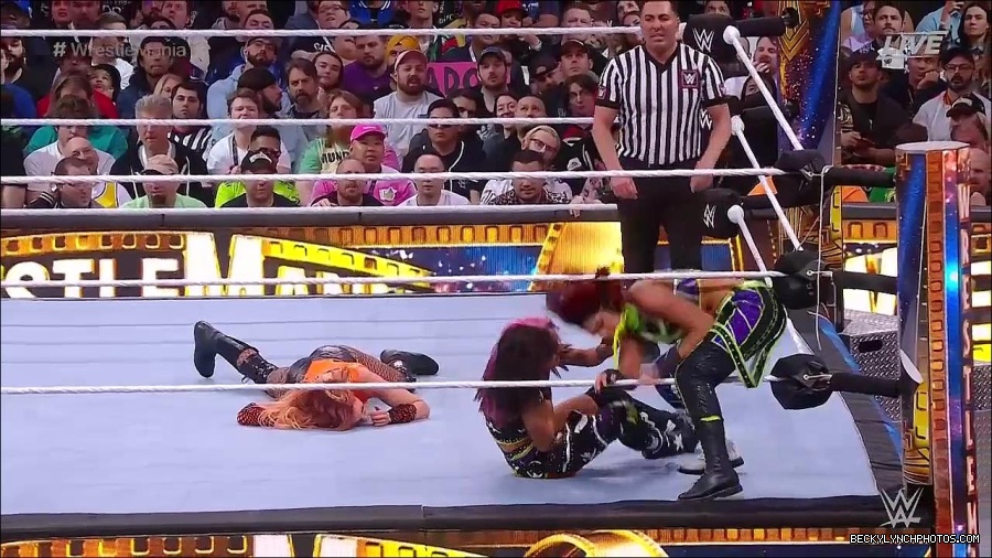 WWE_WrestleMania_39_Saturday_720p_WEB_h264-HEEL_mp4_006136320.jpg