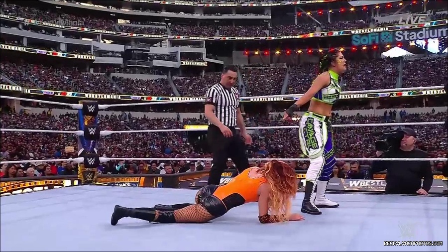 WWE_WrestleMania_39_Saturday_720p_WEB_h264-HEEL_mp4_006146720.jpg