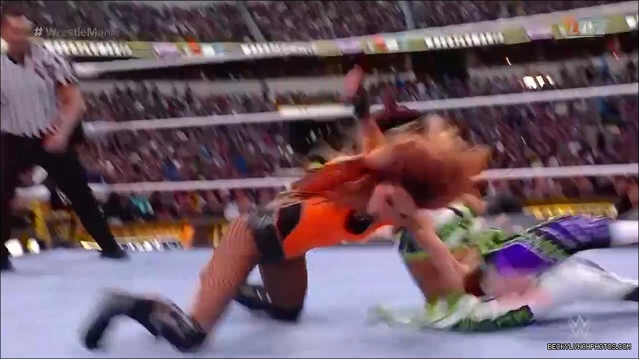 WWE_WrestleMania_39_Saturday_720p_WEB_h264-HEEL_mp4_006165920.jpg