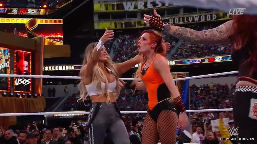 WWE_WrestleMania_39_Saturday_720p_WEB_h264-HEEL_mp4_006376087.jpg