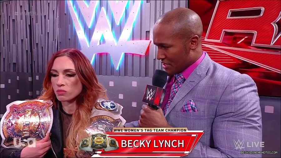 WWE_Monday_Night_Raw_2023_04_10_720p_HDTV_x264-NWCHD_mp4_001757409.jpg