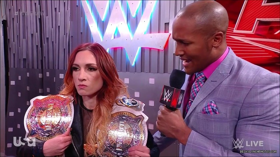 WWE_Monday_Night_Raw_2023_04_10_720p_HDTV_x264-NWCHD_mp4_001760613.jpg