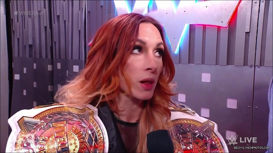 WWE_Monday_Night_Raw_2023_04_10_720p_HDTV_x264-NWCHD_mp4_001775828.jpg