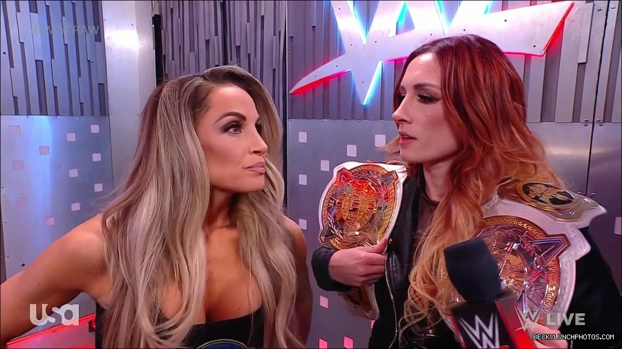 WWE_Monday_Night_Raw_2023_04_10_720p_HDTV_x264-NWCHD_mp4_001789441.jpg