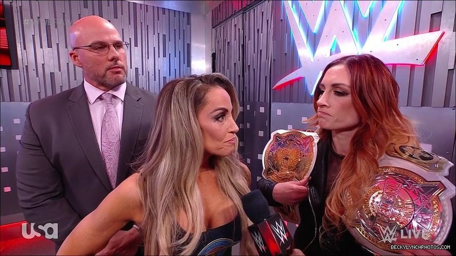 WWE_Monday_Night_Raw_2023_04_10_720p_HDTV_x264-NWCHD_mp4_001797850.jpg