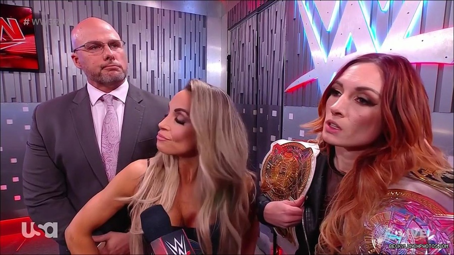 WWE_Monday_Night_Raw_2023_04_10_720p_HDTV_x264-NWCHD_mp4_001799852.jpg