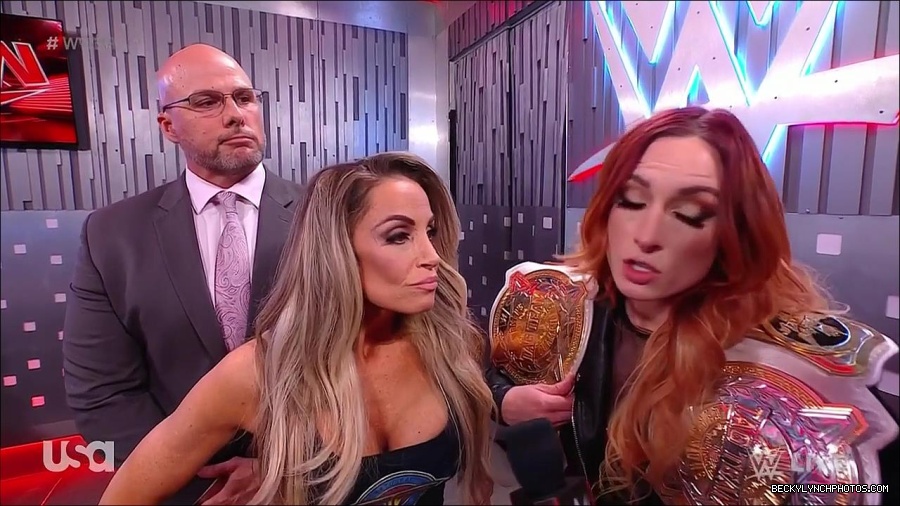 WWE_Monday_Night_Raw_2023_04_10_720p_HDTV_x264-NWCHD_mp4_001801453.jpg