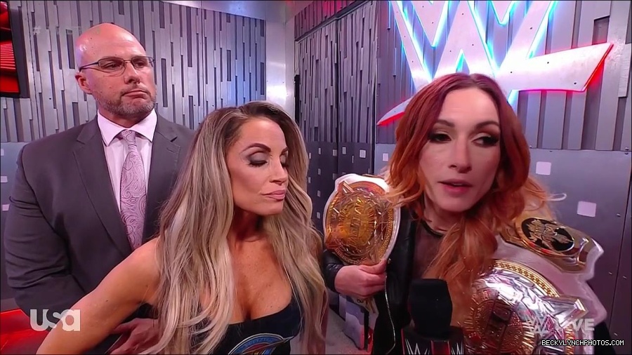 WWE_Monday_Night_Raw_2023_04_10_720p_HDTV_x264-NWCHD_mp4_001802655.jpg