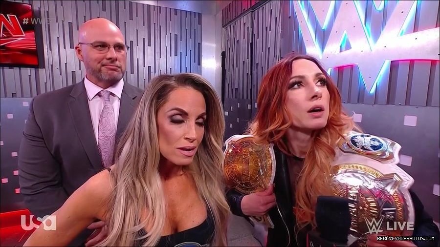 WWE_Monday_Night_Raw_2023_04_10_720p_HDTV_x264-NWCHD_mp4_001805057.jpg