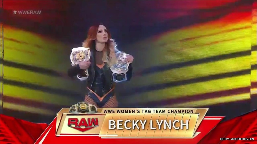 WWE_Monday_Night_Raw_2023_04_10_720p_HDTV_x264-NWCHD_mp4_001836055.jpg