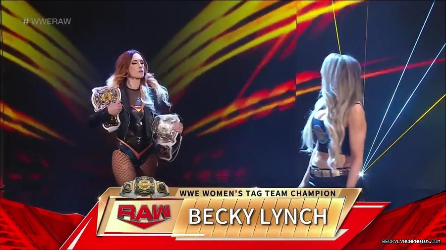 WWE_Monday_Night_Raw_2023_04_10_720p_HDTV_x264-NWCHD_mp4_001837256.jpg