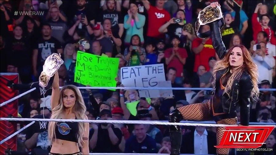 WWE_Monday_Night_Raw_2023_04_10_720p_HDTV_x264-NWCHD_mp4_001881700.jpg