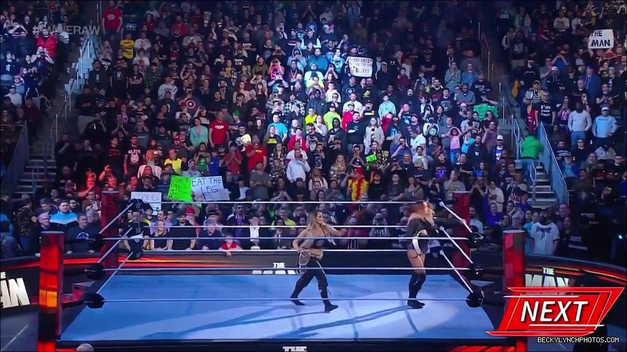 WWE_Monday_Night_Raw_2023_04_10_720p_HDTV_x264-NWCHD_mp4_001887706.jpg
