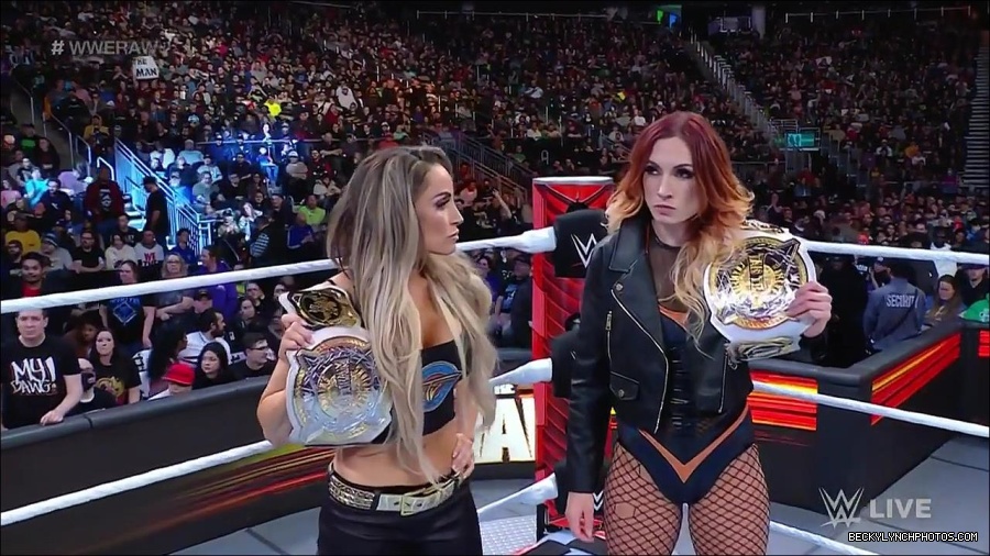 WWE_Monday_Night_Raw_2023_04_10_720p_HDTV_x264-NWCHD_mp4_001956742.jpg