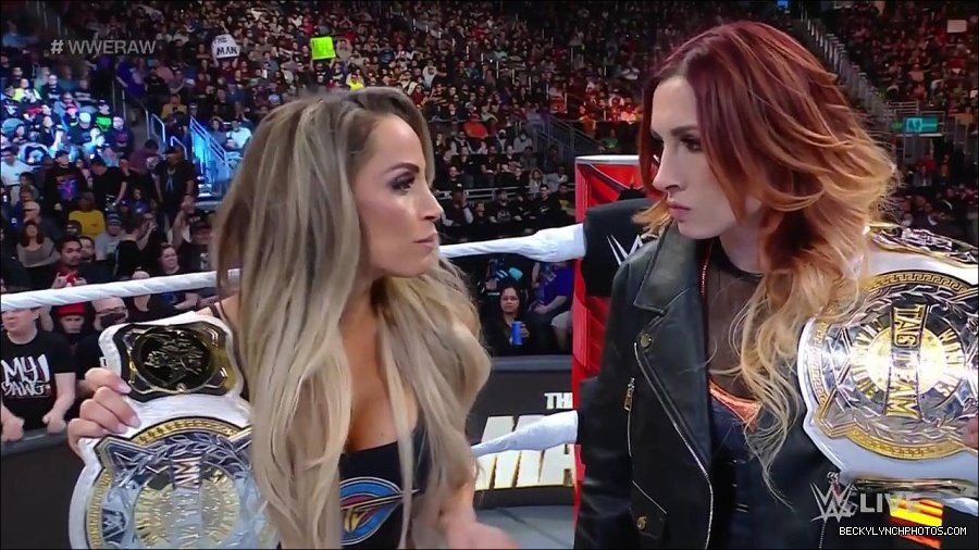 WWE_Monday_Night_Raw_2023_04_10_720p_HDTV_x264-NWCHD_mp4_001961146.jpg