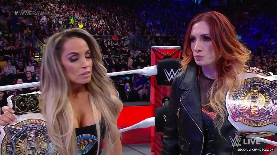 WWE_Monday_Night_Raw_2023_04_10_720p_HDTV_x264-NWCHD_mp4_001963148.jpg