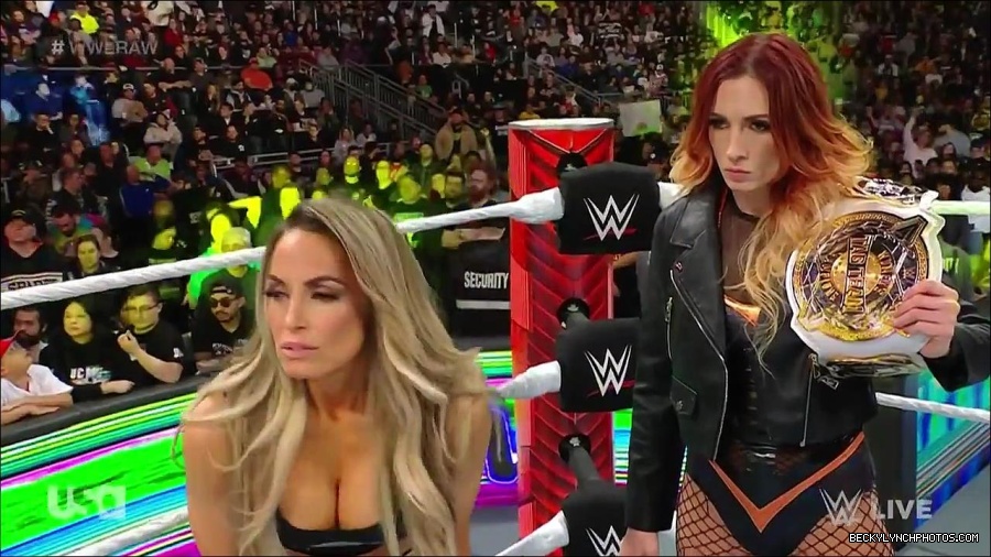 WWE_Monday_Night_Raw_2023_04_10_720p_HDTV_x264-NWCHD_mp4_002009595.jpg