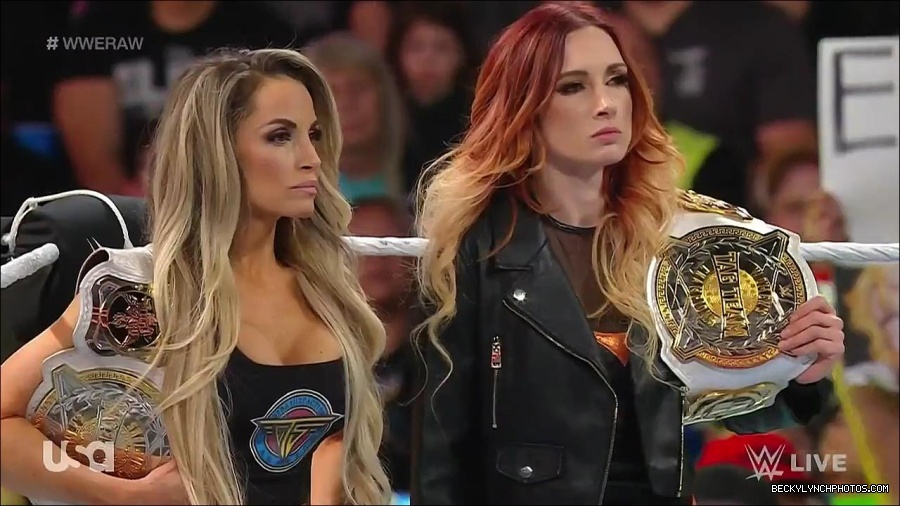 WWE_Monday_Night_Raw_2023_04_10_720p_HDTV_x264-NWCHD_mp4_002039625.jpg