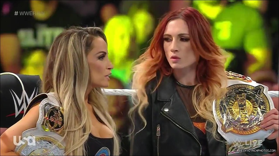 WWE_Monday_Night_Raw_2023_04_10_720p_HDTV_x264-NWCHD_mp4_002044029.jpg