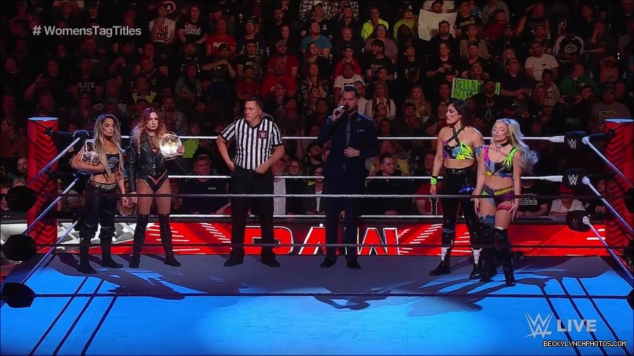 WWE_Monday_Night_Raw_2023_04_10_720p_HDTV_x264-NWCHD_mp4_002063248.jpg