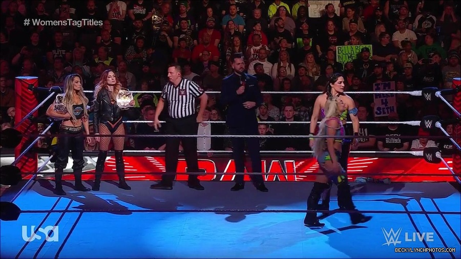 WWE_Monday_Night_Raw_2023_04_10_720p_HDTV_x264-NWCHD_mp4_002077663.jpg