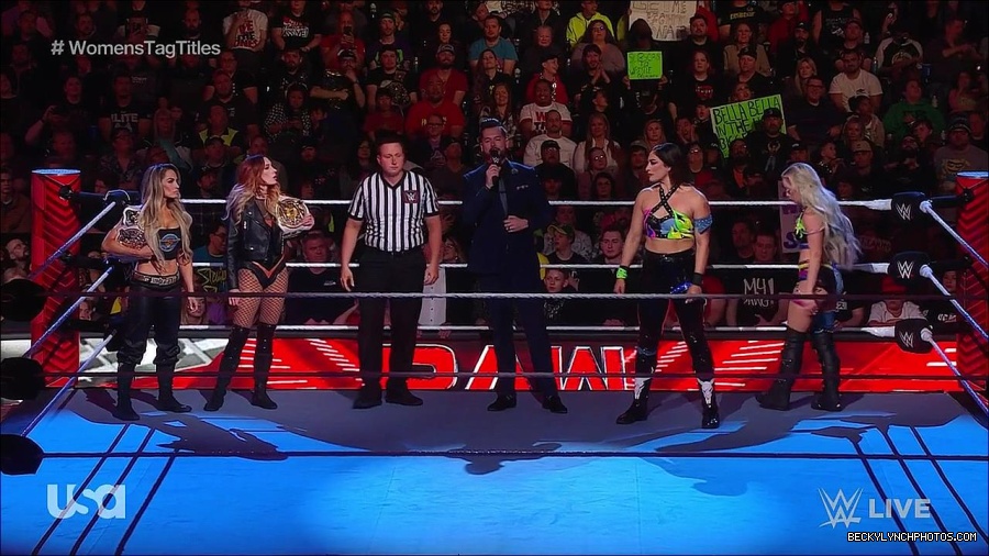 WWE_Monday_Night_Raw_2023_04_10_720p_HDTV_x264-NWCHD_mp4_002082468.jpg