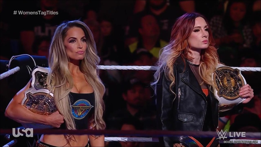 WWE_Monday_Night_Raw_2023_04_10_720p_HDTV_x264-NWCHD_mp4_002085270.jpg