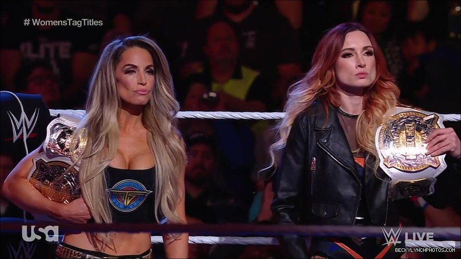 WWE_Monday_Night_Raw_2023_04_10_720p_HDTV_x264-NWCHD_mp4_002086472.jpg