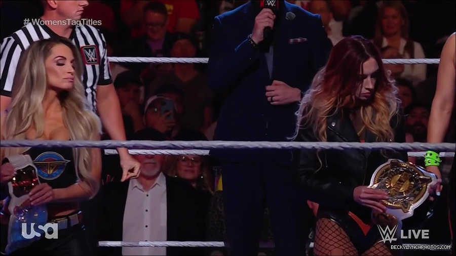 WWE_Monday_Night_Raw_2023_04_10_720p_HDTV_x264-NWCHD_mp4_002092878.jpg