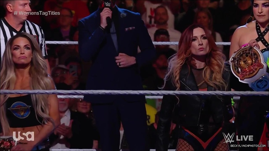 WWE_Monday_Night_Raw_2023_04_10_720p_HDTV_x264-NWCHD_mp4_002094480.jpg