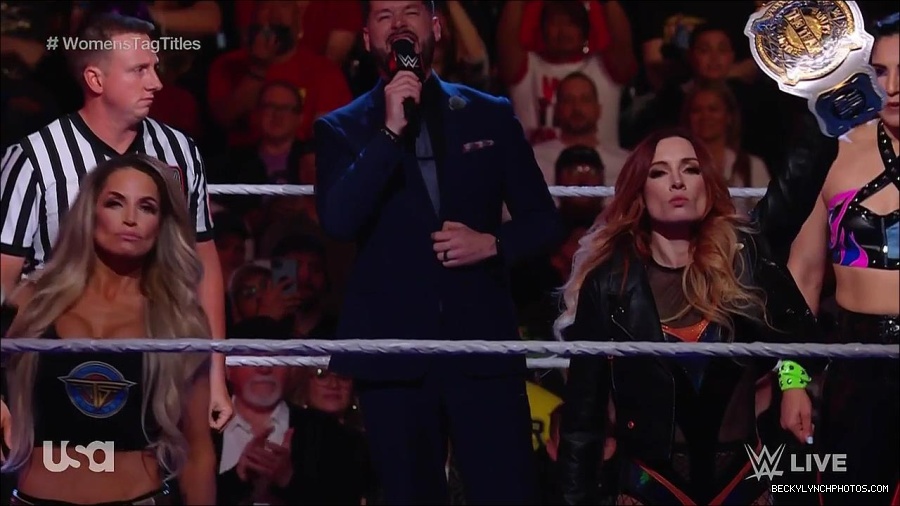 WWE_Monday_Night_Raw_2023_04_10_720p_HDTV_x264-NWCHD_mp4_002095280.jpg