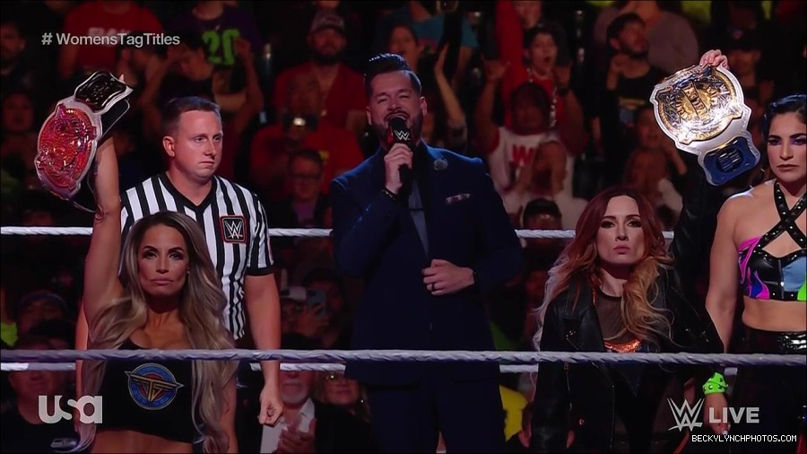 WWE_Monday_Night_Raw_2023_04_10_720p_HDTV_x264-NWCHD_mp4_002096882.jpg