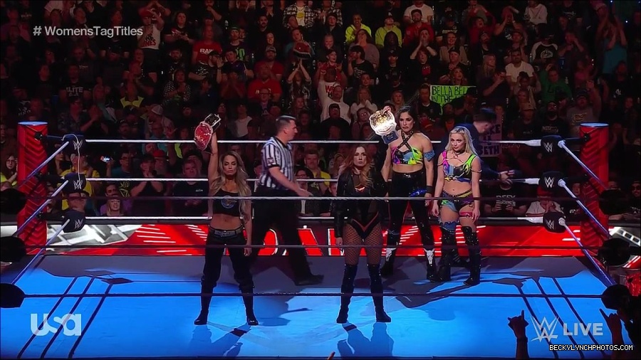 WWE_Monday_Night_Raw_2023_04_10_720p_HDTV_x264-NWCHD_mp4_002099284.jpg