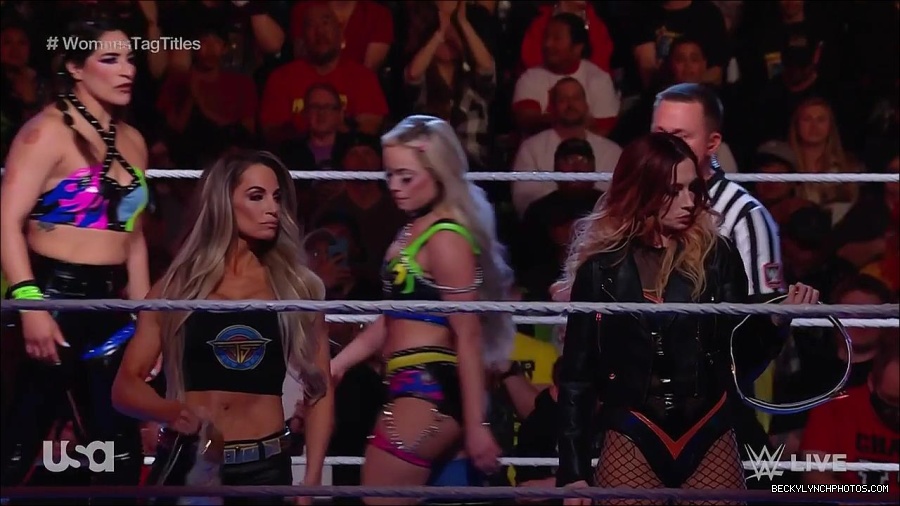 WWE_Monday_Night_Raw_2023_04_10_720p_HDTV_x264-NWCHD_mp4_002103288.jpg