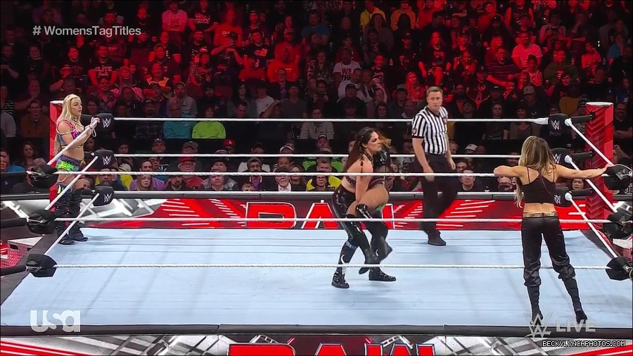 WWE_Monday_Night_Raw_2023_04_10_720p_HDTV_x264-NWCHD_mp4_002155340.jpg