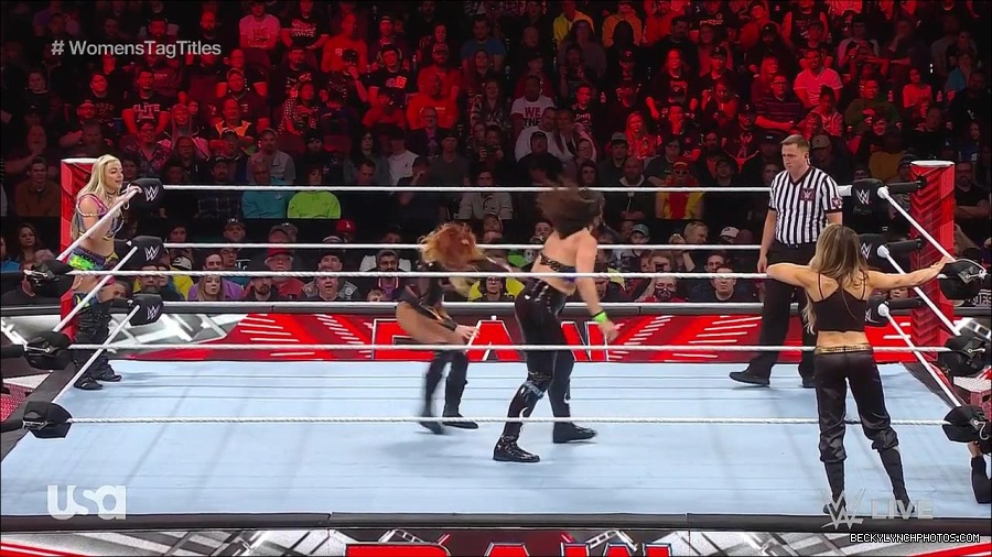 WWE_Monday_Night_Raw_2023_04_10_720p_HDTV_x264-NWCHD_mp4_002157342.jpg