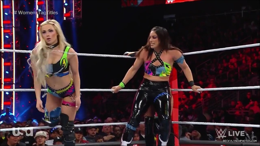 WWE_Monday_Night_Raw_2023_04_10_720p_HDTV_x264-NWCHD_mp4_002165350.jpg