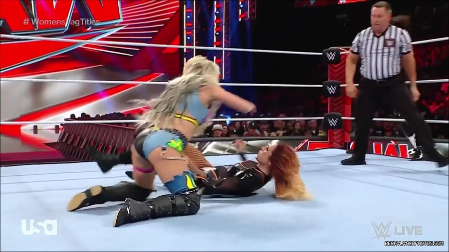 WWE_Monday_Night_Raw_2023_04_10_720p_HDTV_x264-NWCHD_mp4_002201386.jpg