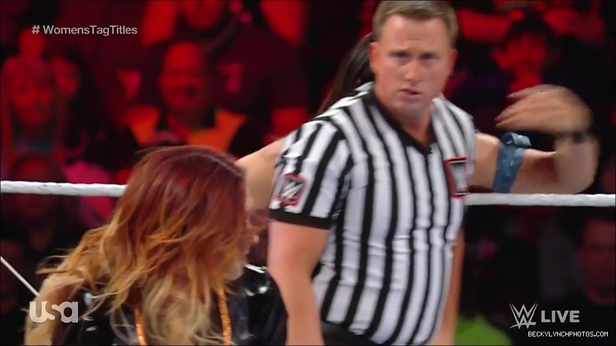 WWE_Monday_Night_Raw_2023_04_10_720p_HDTV_x264-NWCHD_mp4_002209394.jpg