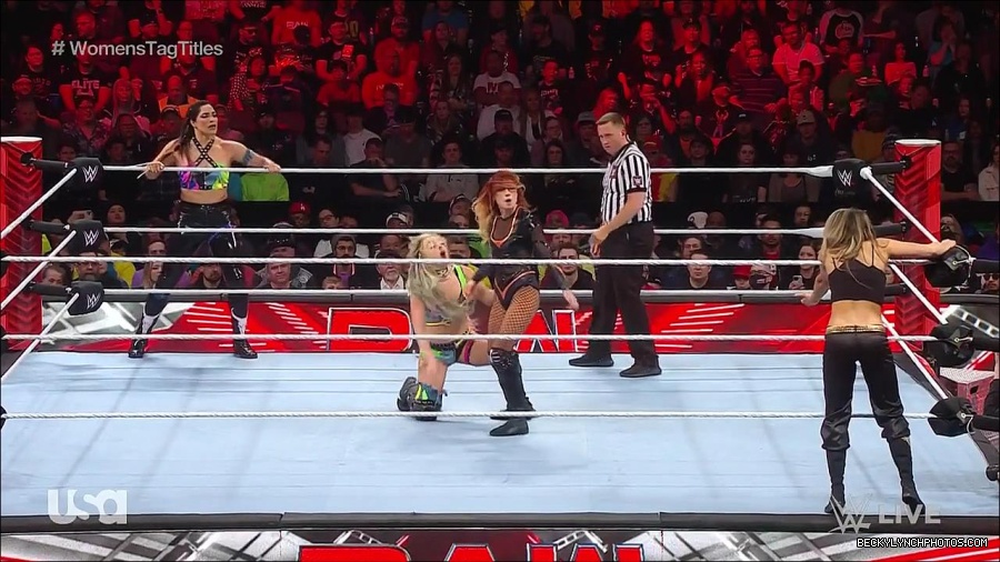 WWE_Monday_Night_Raw_2023_04_10_720p_HDTV_x264-NWCHD_mp4_002242327.jpg