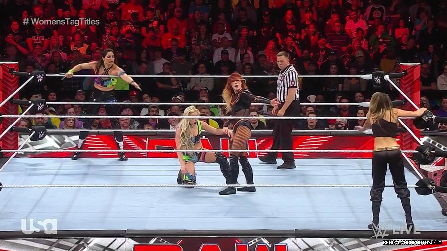 WWE_Monday_Night_Raw_2023_04_10_720p_HDTV_x264-NWCHD_mp4_002243128.jpg