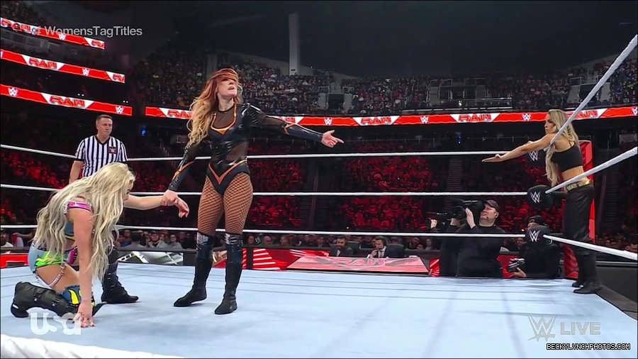 WWE_Monday_Night_Raw_2023_04_10_720p_HDTV_x264-NWCHD_mp4_002245931.jpg