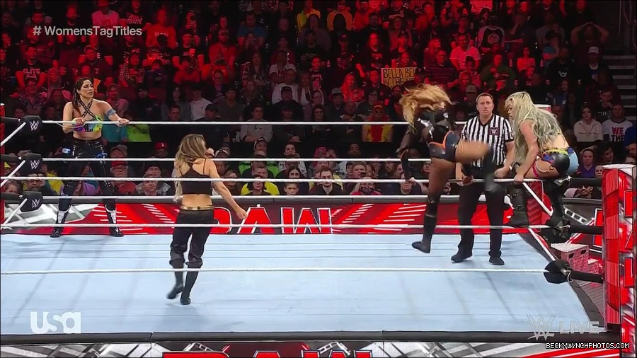 WWE_Monday_Night_Raw_2023_04_10_720p_HDTV_x264-NWCHD_mp4_002268353.jpg