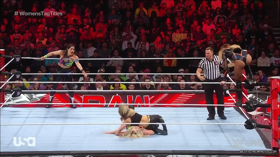 WWE_Monday_Night_Raw_2023_04_10_720p_HDTV_x264-NWCHD_mp4_002278764.jpg