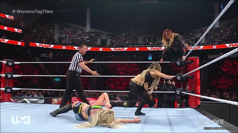 WWE_Monday_Night_Raw_2023_04_10_720p_HDTV_x264-NWCHD_mp4_002281566.jpg